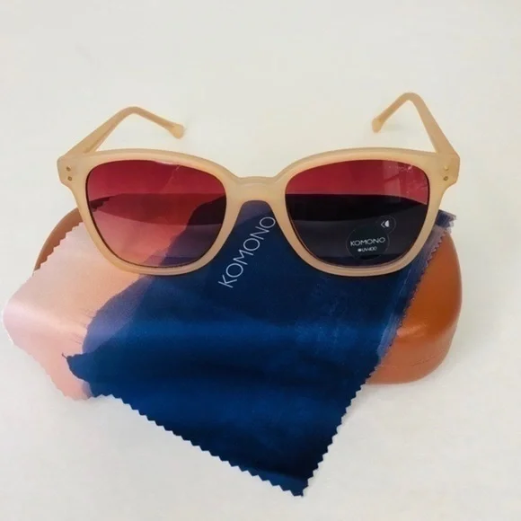 New KOMONO Renee Rose Blush Sunglasses pink ivory KOMONO Sunglasses Renee Rose Blush - Tan Pink NEW | eBay main image 3